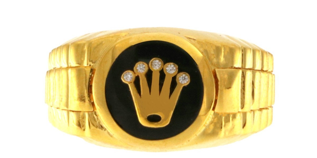 Redefining Masculine Style with Indian Gold Rings for Men