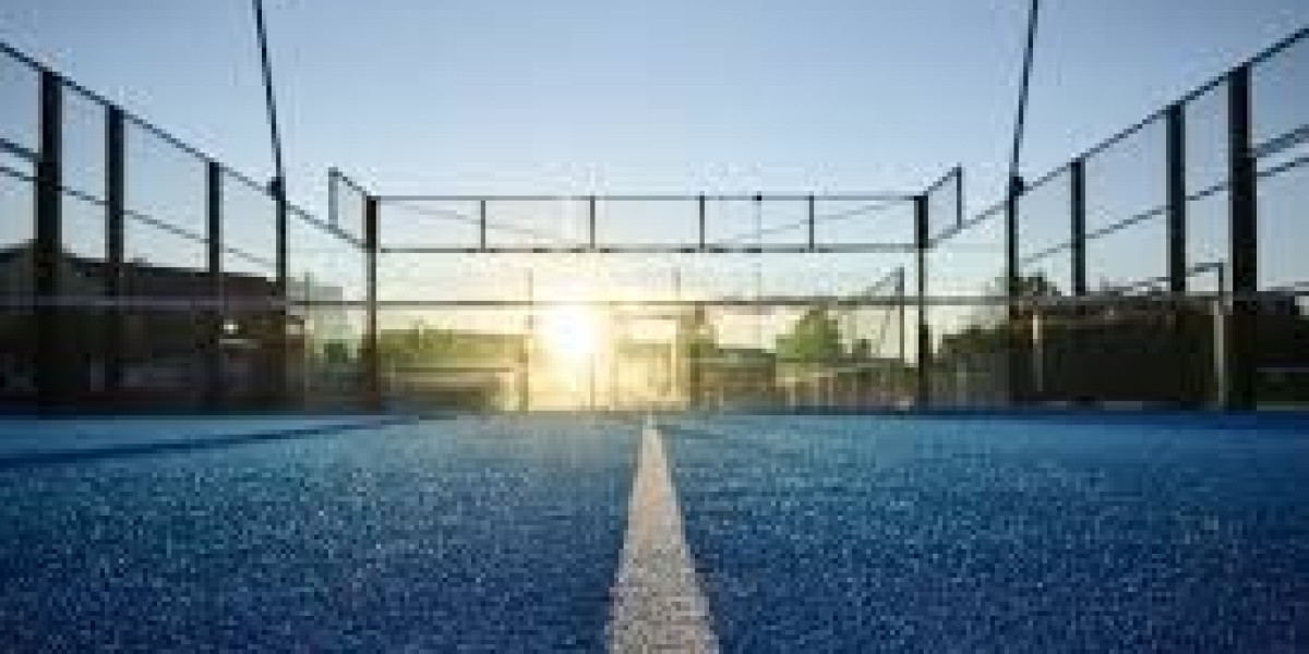 Beginner’s Guide to Padel: Getting Started with Padel Courts in Toronto