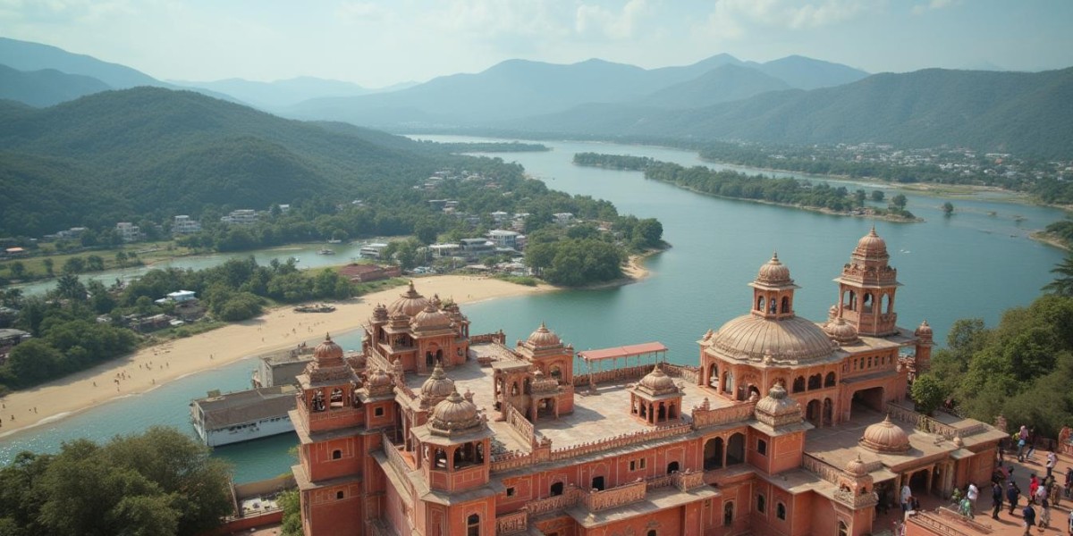 Top 10 Platforms for Booking Luxury Hotels and Flights in India