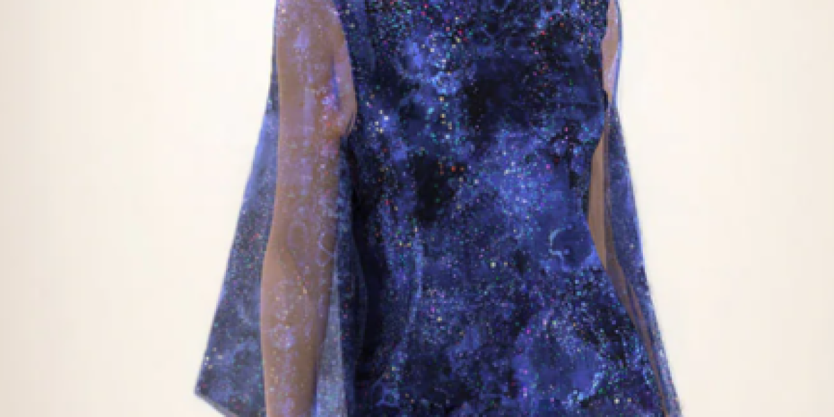 License Art for Fabric: A Game Changer for the Fashion Clothing Industry | Expressy